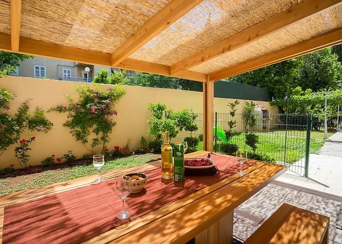 Dora Apartmán