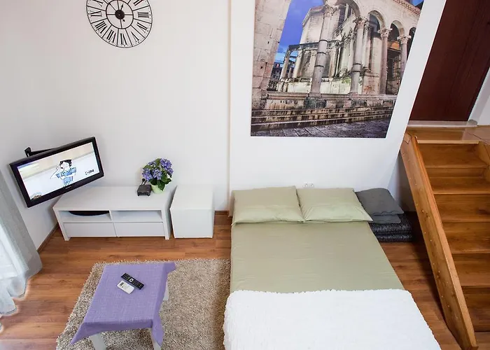 Dora Apartmán *
